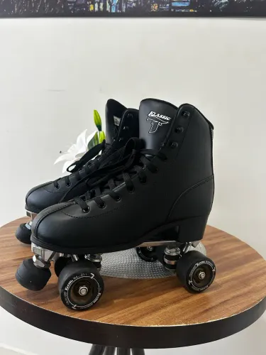 Patins Taxard Adulto Tam. 41/42 - Excelente Estado.