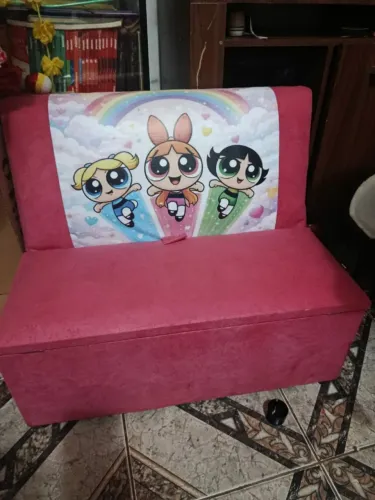 Vendo sofazinho baú infantil novo pouco tempo de uso