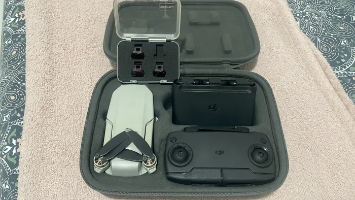 Mavic Mini 1 Fly More Combo