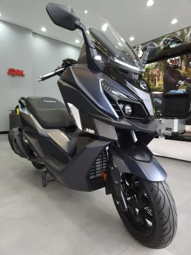 CRUISYM 300 2027 0KM - Ana B