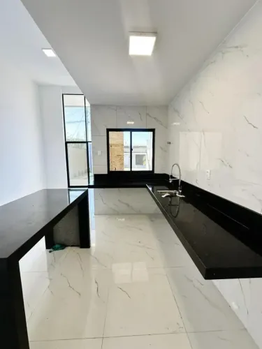 Casa no Eusébio com 3 Suítes