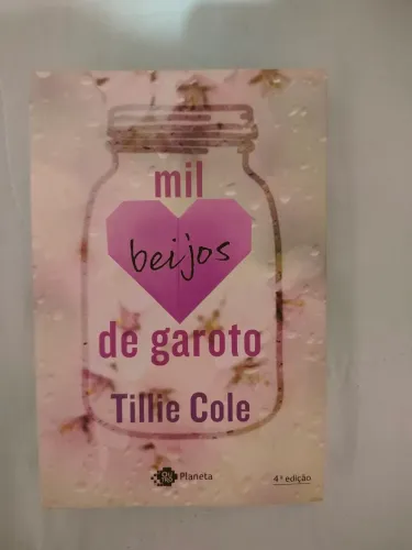 Livromil beijos de garoto