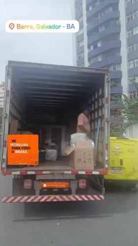 FRETES E MUDANÇAS PARA SALVADOR 