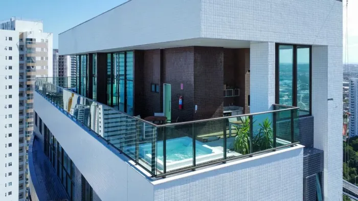 Vendo Apartamento em Boa Viagem, 3 quartos(1 suíte), 91m2, Alto Padrão, Lazer Completo.