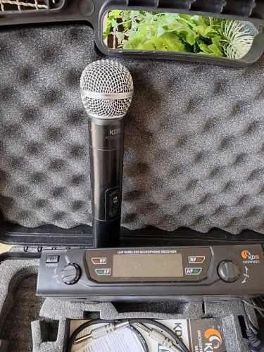 Microfone ? KDS 482C
