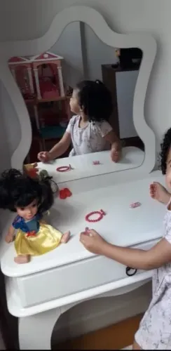 Penteadeira infantil 