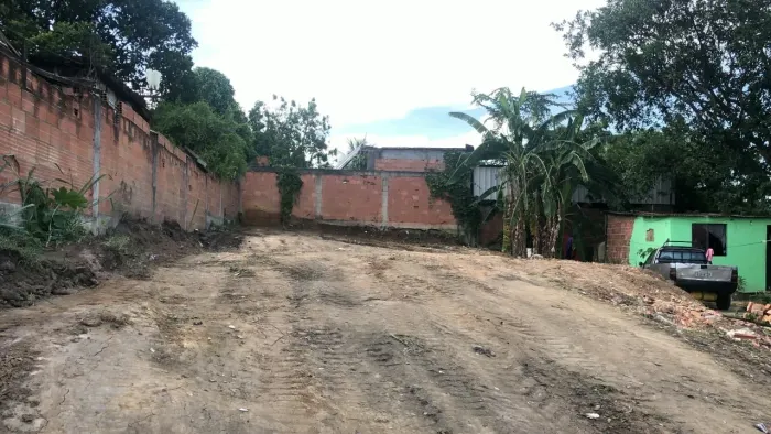 Vende se Terreno