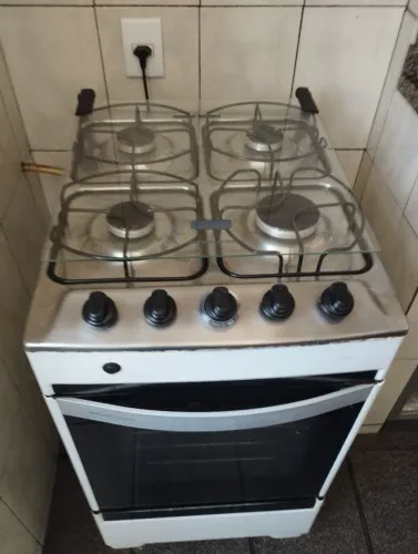 Fogão 4 bocas Brastemp