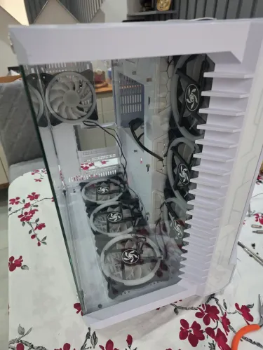 Gabinete Rise Mode Galaxy Glass Branco Usado