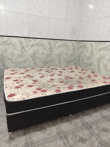 Cama box de casal 