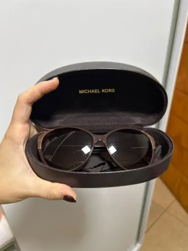 Óculos Mickael Kors