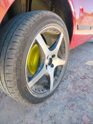 Troco Rodas 17 em rodas 14 ou 15.