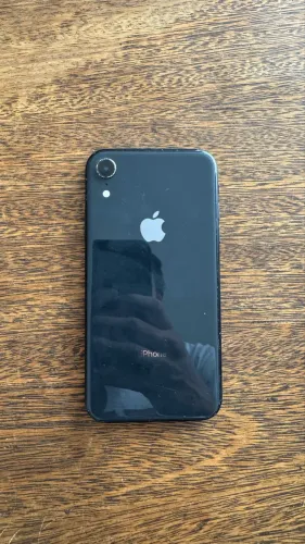 iPhone XR