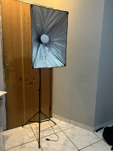 Kit Softbox + Lampada Led Estúdio Luz Continua Tripe 2metros + Grid Colmeia