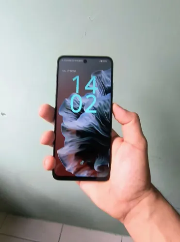 Celular Moto G35 - Estado de Novo | Apenas 2 Meses de Uso