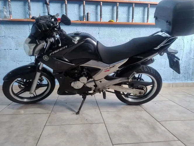 Moto de procedência 