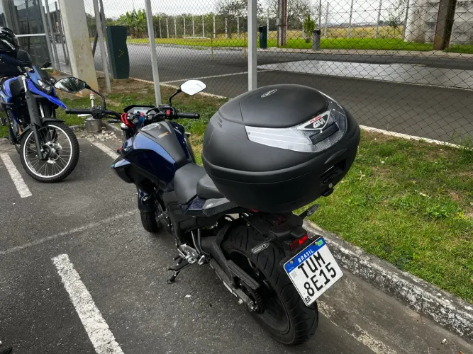 Moto Fazer 250 único dono ano 2026