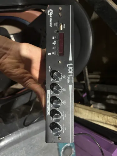 Amplificador Taramps THS 1800