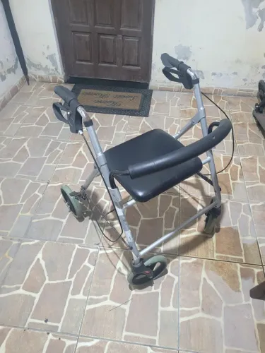 Cadeira de rodas andador oportunidade!