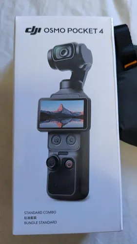 Osmo Pocket 4 Combo