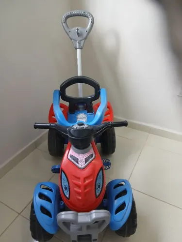 Triciclo infantil