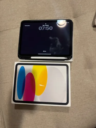 iPad 11ª geração/128GB/A16