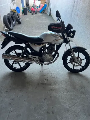 Titan esd 2006