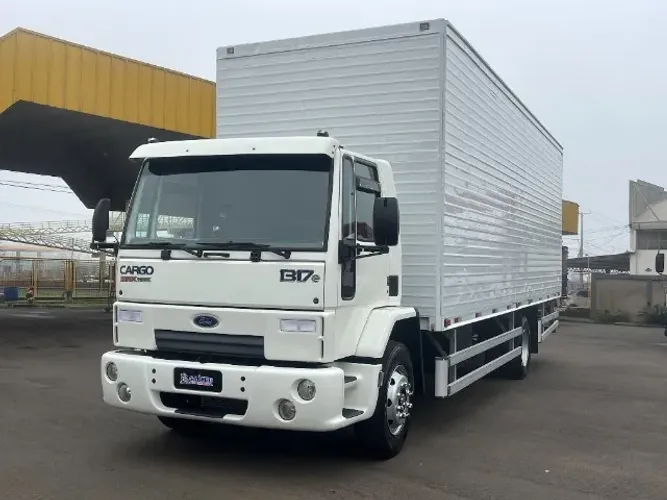 FORD CARGO 1317 2011
