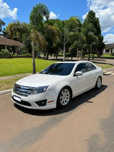 Ford Fusion SEL 3.0 V6 AWD 24V 243cv Aut. 2011