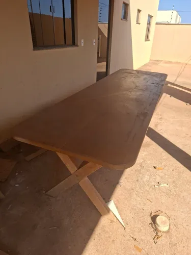 Mesa de cerejeira
