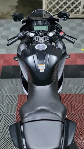 Yamaha YZF R-15 155 ABS 2024