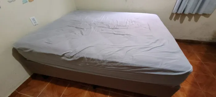 Cama Queen