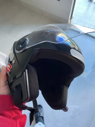 Vendo capacete New Liberty 3