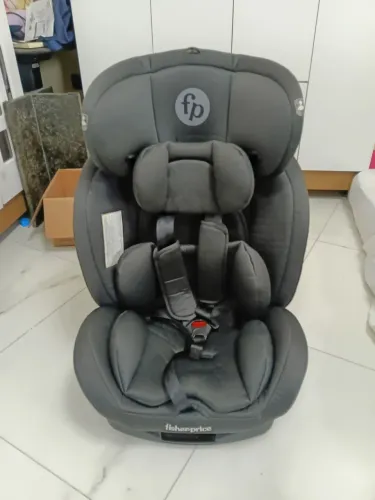 Cadeira de bebê para auto snugfix 360° rotacional preta Fisher-price (semi-nova)
