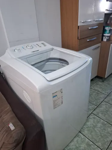 Vendo esta máquina esta em perfeito uso