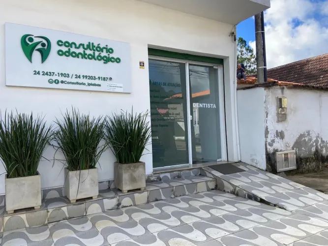 CONSULTÓRIO ODONTOLÓGICO COMPLETO EM FUNCIONAMENTO - IPIABAS/RJ