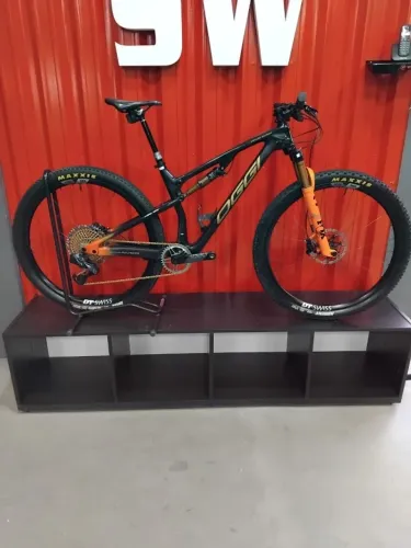 Bicicleta Oggi Cattura Squadra Sram XX1 12v tam. M.