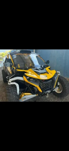 UTV Can-Am Maverick R XRS