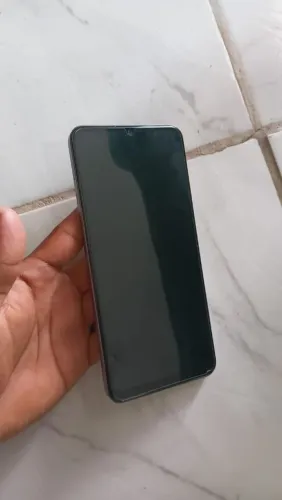 Vende-se Realme note 60