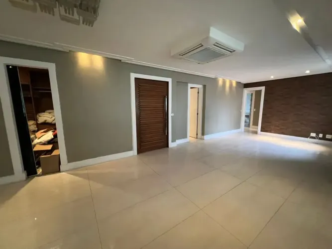 Central Park Mooca 157m2 com 4 suites, 4 vagas.