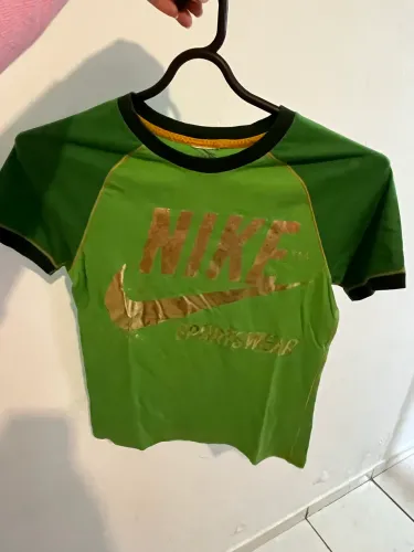 Camiseta feminina