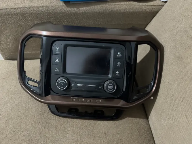 Central Multimídia original Fiat Toro 2019