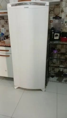 Freezer consul 256 litros, seminovo