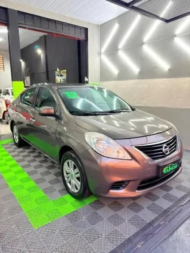 Nissan Versa 1.0 12V Flexstart 4P Mec. 2012