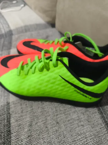 Chuteira society Nike Hypervenom x original