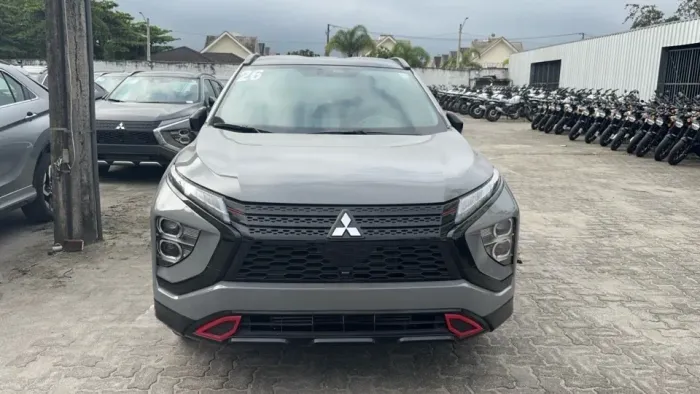 Mitsubishi Eclipse Cross HPE Black 1.5 16V 165cv Aut. 2026