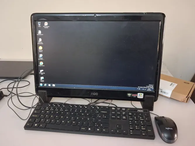 Computador AOC M2011 (integrado)
