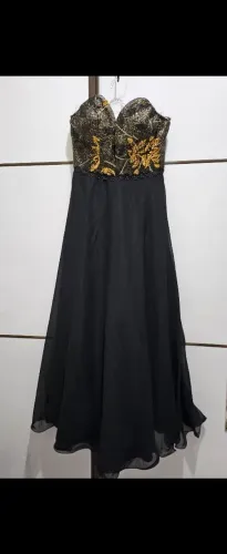 VESTIDO LONGO DE FESTA NOVO BORDADO