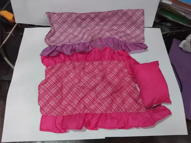 Roupas da casinha, escola de princesa