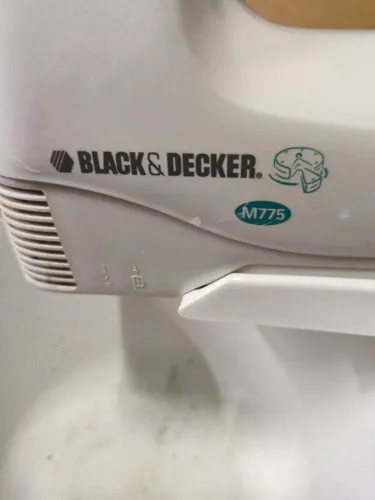 Batedeira Black e Decker M 775